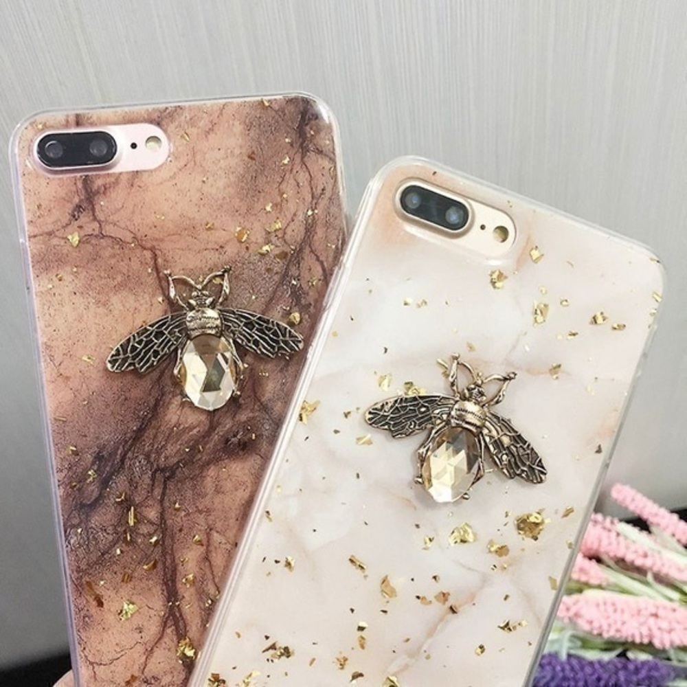 iPhone 11 “Bee” Phone Case. NIP.